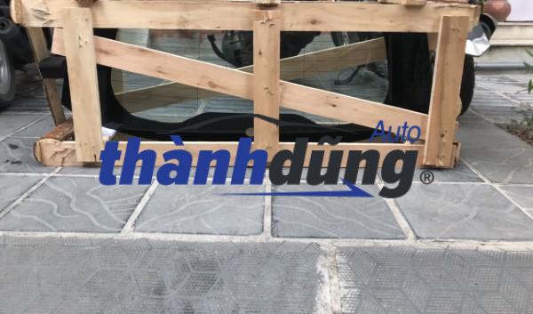 KÍNH CHẮN GIÓ SAU FORD ECOSPORT 2013-2017 | CN15A42004AB