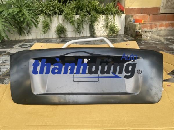 NẮP CỐP SAU XE DAEWOO LACETTI 2003 | 96548827