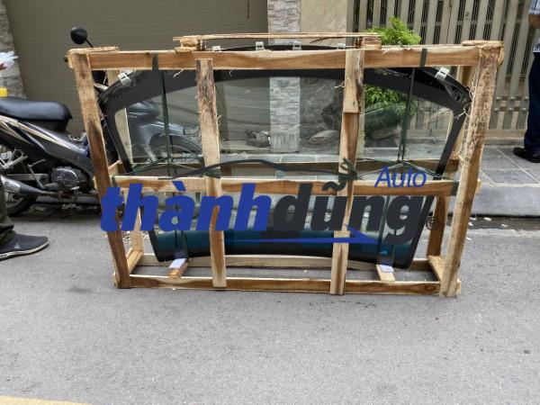 KÍNH CHẮN GIÓ TRƯỚC XE HYUNDAI KONA 2019 | 86180G6000