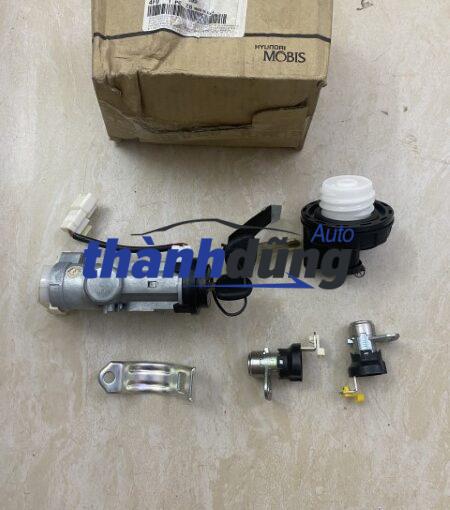 KHÓA CÁNH CỬA HYUNDAI PORTER 2