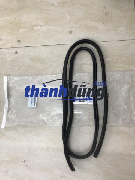 GIOĂNG KHUNG CÁNH CỬA HYUNDAI I10 2019