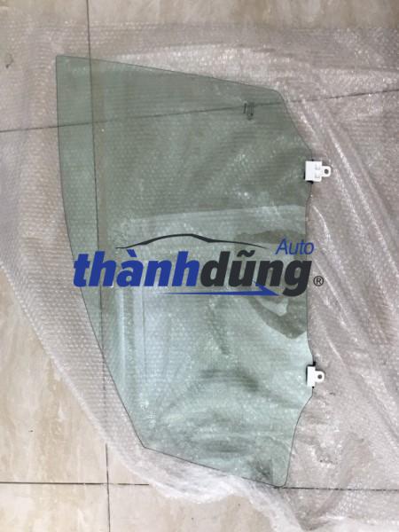 KÍNH CÁNH CỬA TRƯỚC PHỤ XE TOYOTA INNOVA