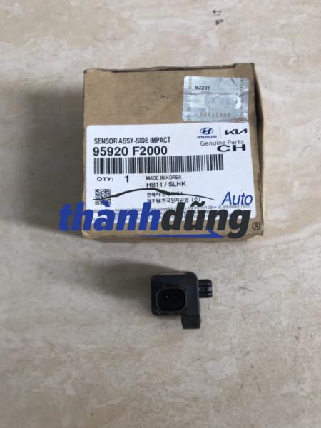 CẢM BIẾN KÍCH NỔ TÚI KHÍ HYUNDAI ELANTRA 2016