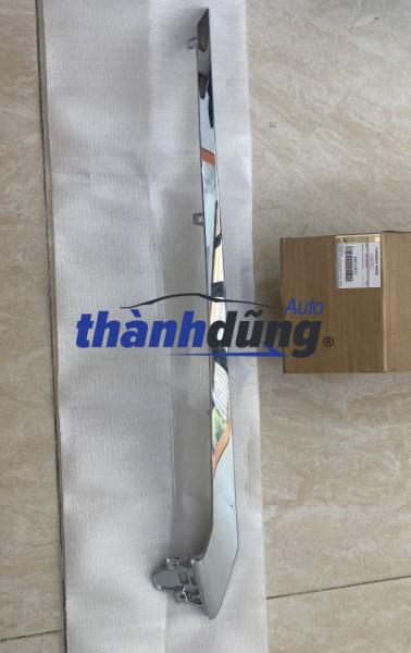 NẸP MẠ BA ĐỜ SỐC TRƯỚC PHẢI MITSUBISHI XPANDER 2023 | 6407A450