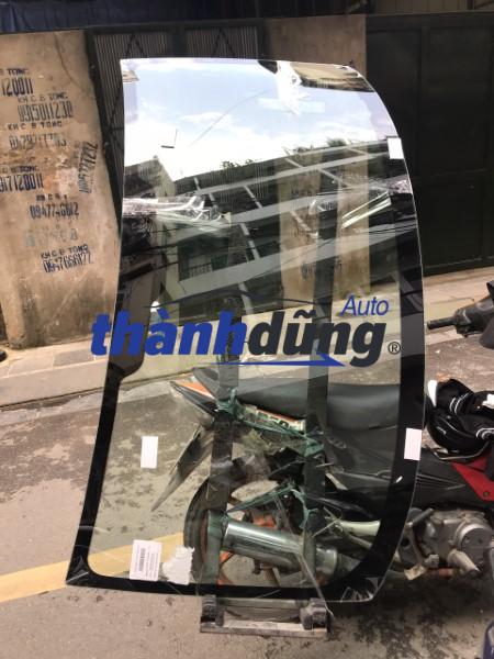 KÍNH CHẮN GIÓ TRƯỚC XE FORD TRANSIT 2009 | 7C19V03100AB