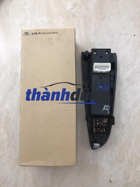 CÔNG TẮC LÊN XUỐNG KÍNH TỔNG HYUNDAI AVANTE | 935702H1107U