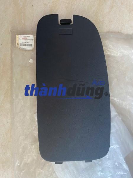 NẮP HỐC ĐỂ KÍCH NÂNG LỐP MITSUBISHI XPANDER 2020 | 7240A288XA