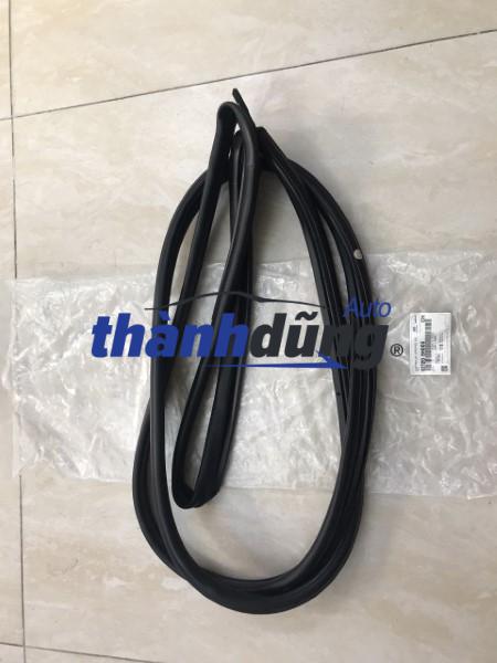 GIOĂNG LÊN KÍNH HYUNDAI HD72 1999-2014 | 821205H000