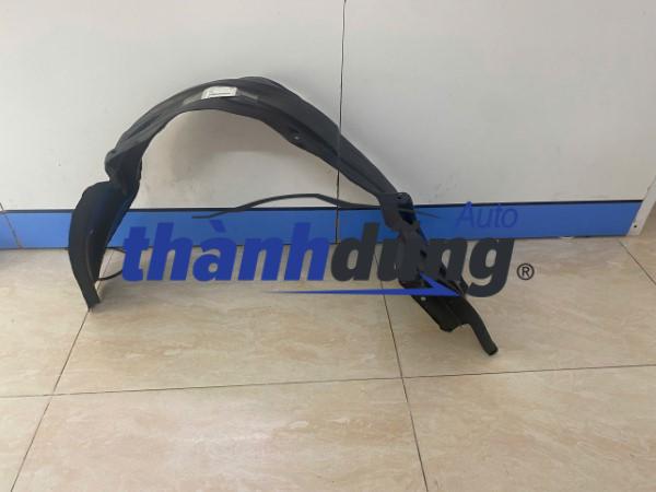 CHẮN BÙN LÒNG DÈ TRƯỚC TRÁI CHEVROLET COLORADO | 52057434