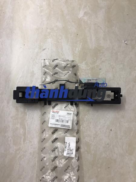 XƯƠNG ĐỠ TAY MỞ CỬA NGOÀI ISUZU DMAX 2014 | 898176471