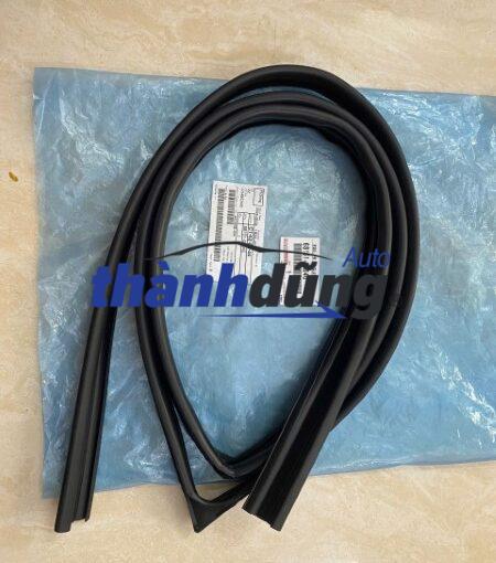 GIOĂNG TRƯỢT KÍNH TRƯỚC TRÁI TOYOTA INNOVA 2015 | 681510K040