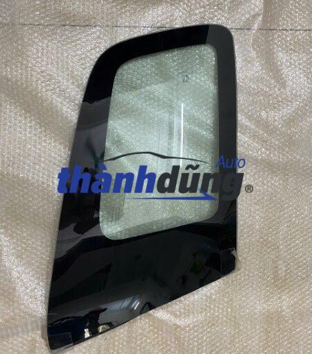 KÍNH HÔNG XE SAU PHỤ CHEVROLET TRAILBLAZER 2016 | 52069899