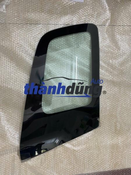 KÍNH HÔNG XE SAU PHỤ CHEVROLET TRAILBLAZER 2016 | 52069899