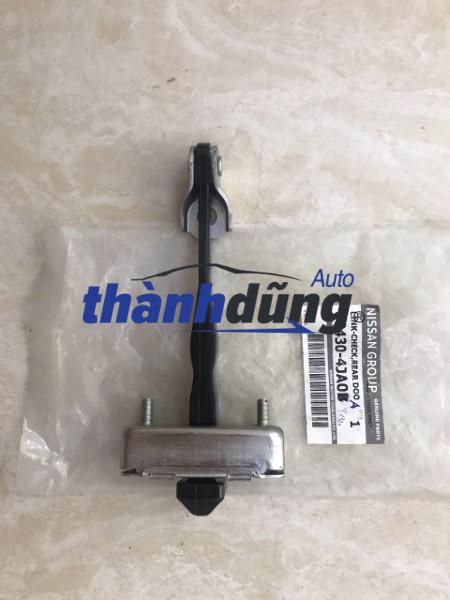 HẠN CHẾ CÁNH CỬA SAU PHẢI NISSAN NAVARA | 824303JA0A - Ảnh 5