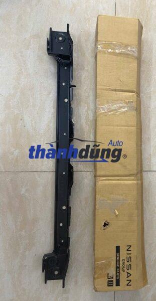 KHUNG ĐỠ KÉT NƯỚC TRÊN NISSAN NAVARA NP300 2013 - Ảnh 2