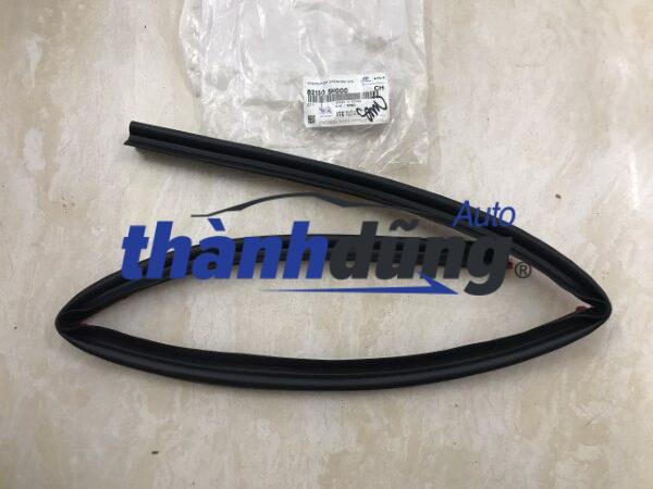GIOĂNG NẸP KÍNH HYUNDAI HD72 | 821305H000