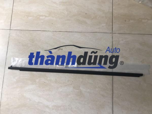 NẸP CHÂN KÍNH TRƯỚC PHỤ TOYOTA VIOS - Ảnh 2