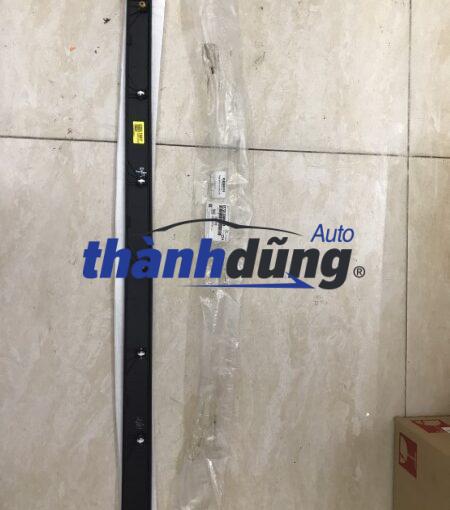 NẸP THÀNH CÁNH CỬA TRƯỚC PHỤ HYUNDAI TUCSON | 87722D3000