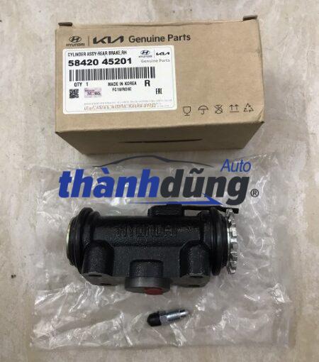 XY LANH PHANH SAU TRÁI HYUNDAI HD72 | 5832045201