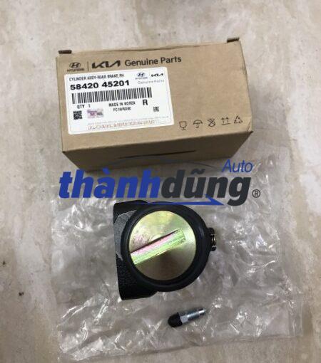 XY LANH PHANH SAU TRÁI HYUNDAI HD72 | 5832045201