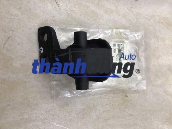 CHÂN ĐẦU MÁY KIA CARNIVAL 2.5L 2005 | 0K55839060A