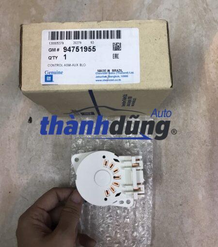 CÔNG TẮC ĐIỀU KHIỂN DÀN LẠNH SAU CHEVROLET TRAILBLAZER | 94751955