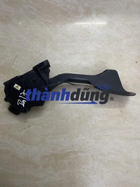 BÀN ĐẠP CHÂN GA TOYOTA FORTUNER 2018 | 78110-0K050