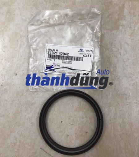 phớt đuôi trục cơ hyundai i30 | 2132142042