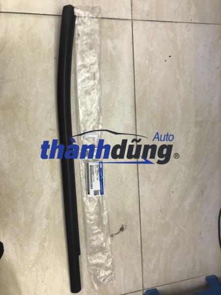 nẹp chân kính trước phụ ford ranger 2020 | ab3926201a38ae