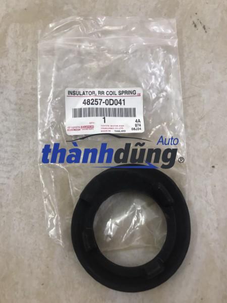 cao su đệm lò xo giảm xóc sau toyota vios | 48257-0d041