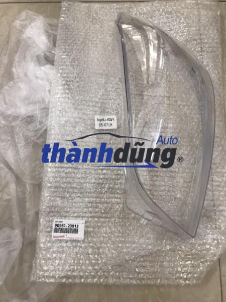mặt đèn pha phải toyota rav4 2008 | 8113042331