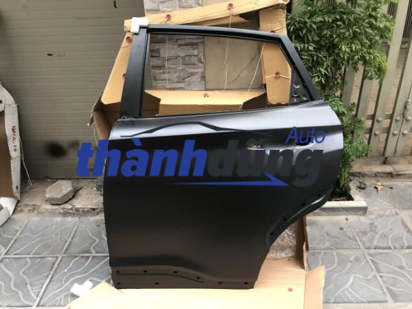 cánh cửa sau phụ xe hyundai kona | 77004-j9010
