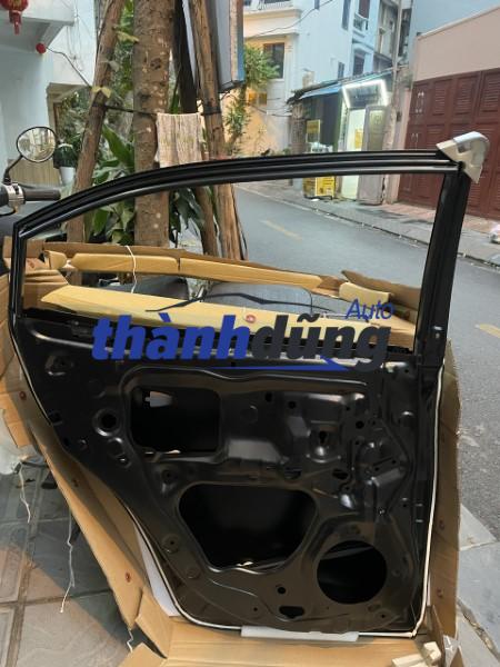 CÁNH CỬA SAU PHẢI XE TOYOTA CAMRY | 67003-06190 - Ảnh 2