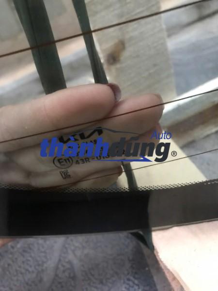 KÍNH LƯNG XE KIA SPORTAGE 2021 | 87110-P1000 - Ảnh 2