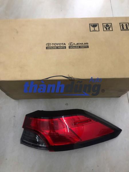 đèn hậu xe toyota cross 2023 | 81551-0a070