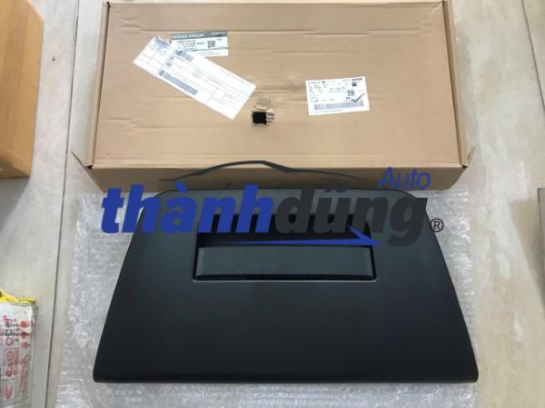 tay mở cửa thùng sau nissan navara 2009 | 90606eb705