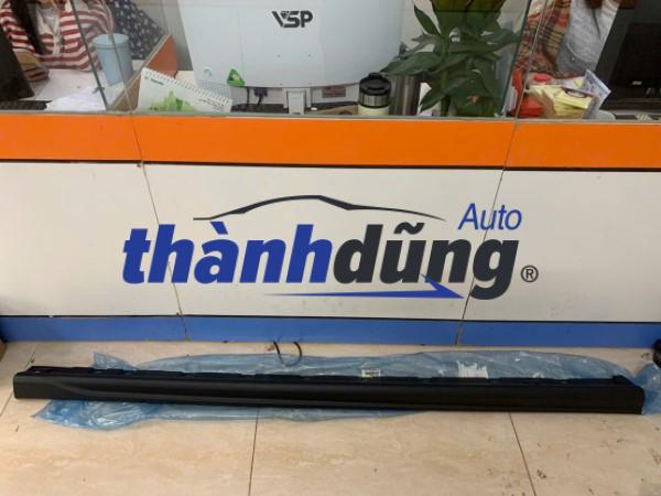 ốp lườn xe phải toyota veloz 2024 | 75851-bz480