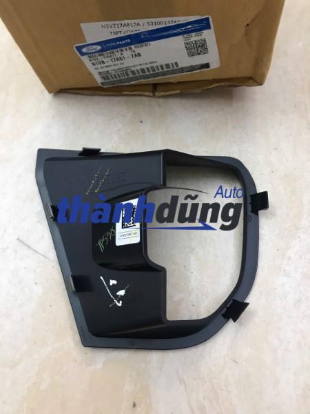 ỐP ĐÈN GẦM CẢN SAU FORD RANGER 2023 | N1VB17A817AB - Ảnh 2