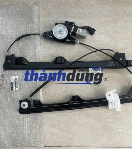 compa lên kính trước phải nissan xtrail | 80721-jg000