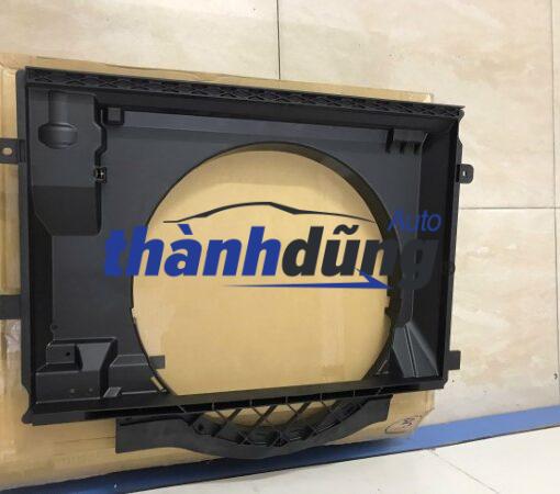 lồng quạt két nước nissan navara 2.5 2017 | 214764jn0a