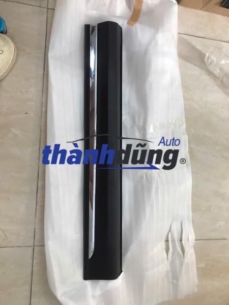 NẸP CÁNH CỬA SAU PHẢI MAZDA CX8 2021 | K13151RC1