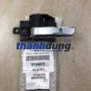 tay mở cửa trong xe mitsubishi xpander | 5716a615