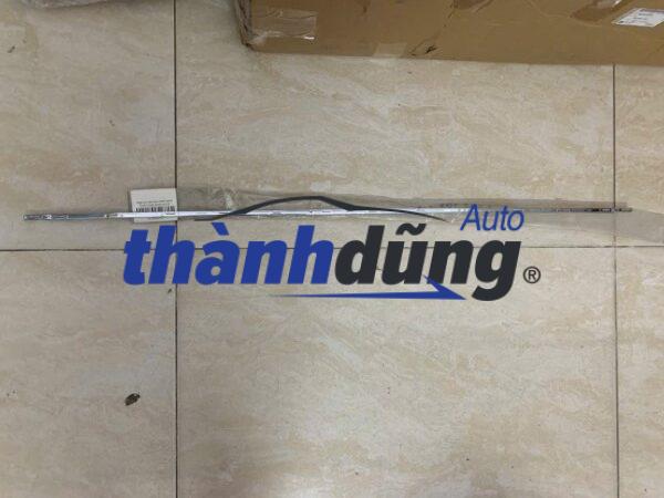 nẹp mạ ba đờ sốc sau giữa mercedes e300 | 2128852021