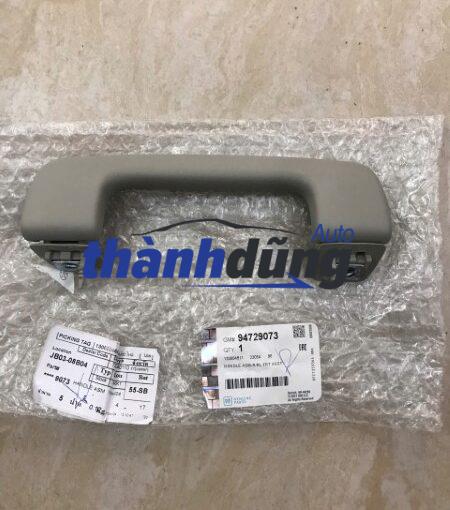 tay nắm trần chevrolet trailblazer 2015 | 94729073