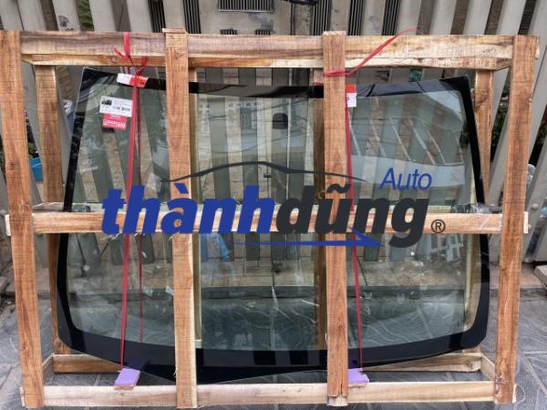 kính chắn gió toyota innova 2.0 2009 | 56101-0k120