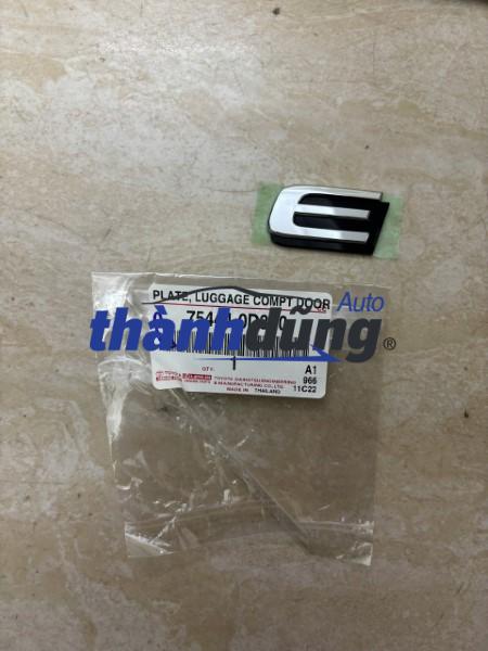 chữ e cốp hậu toyota vios nsp150 | 75444-0d340