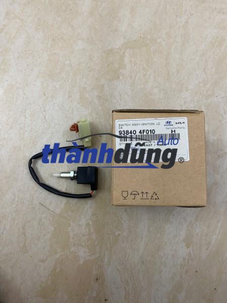 công tắc chân côn kia k3000 | 938404f010