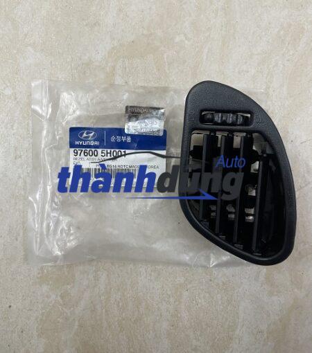 cửa gió điều hòa hyundai hd65 d4db | 976005h001