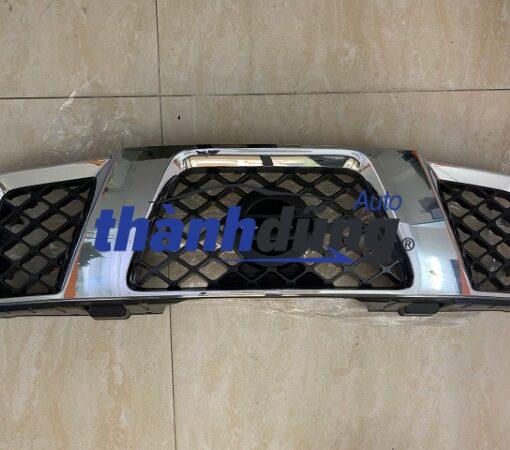 Mặt ga lăng xe NISSAN NAVARA 2011 | 62310-5X00B