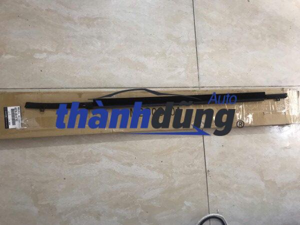 NẸP CHÂN KÍNH (LÔNG MI) CHÂN KÍNH MAZDA CX5 | KB7W50670B - Ảnh 2